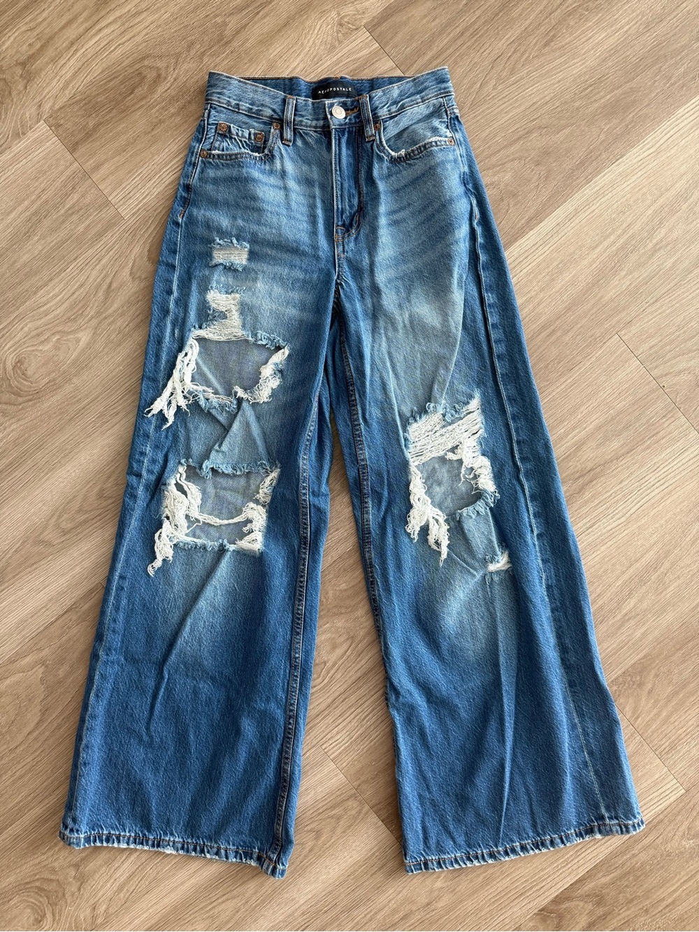 Aeropostale Women’s Distressed Wide-Leg Blue Jeans